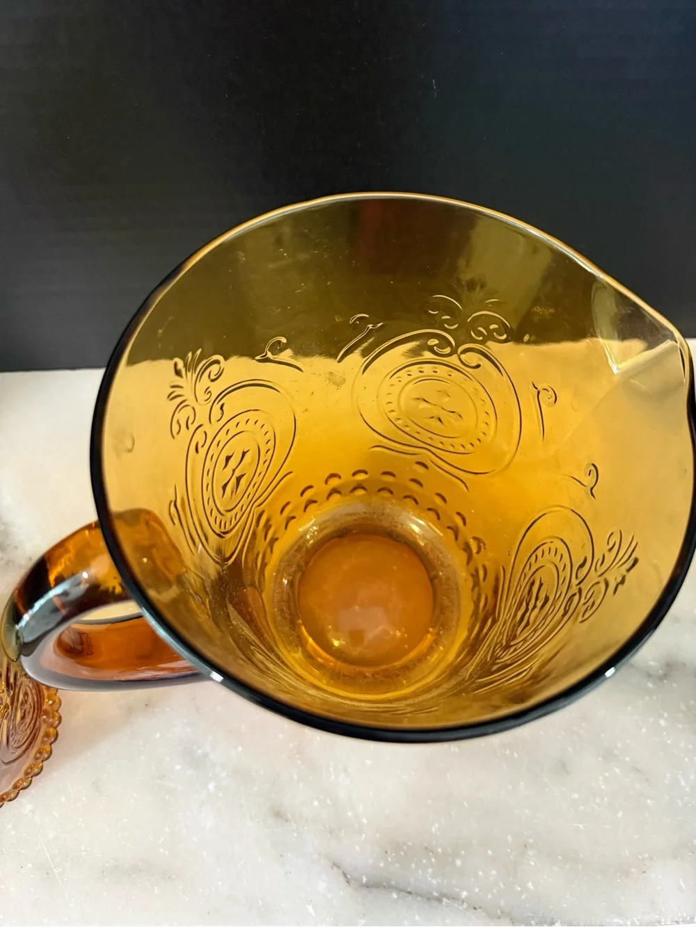 Pier 1 Amber Glass Water Tea Pitcher 7.5